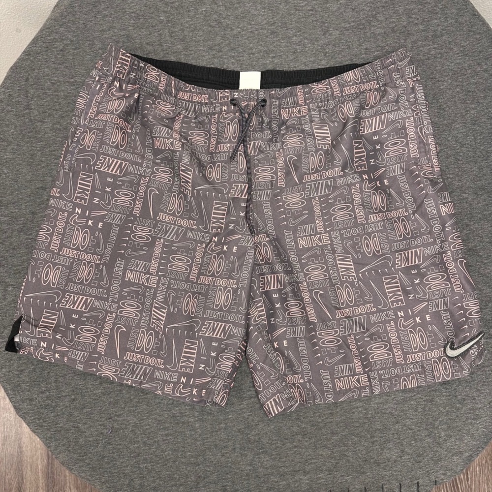 Nike Men's XL All Over Logo Print Athletic Shorts Gray Pink Just Do It Gym